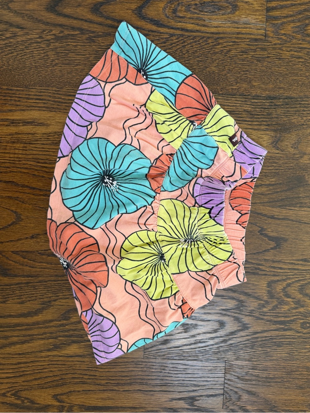 Tea Collection Peach and Multicolor Floral Skort